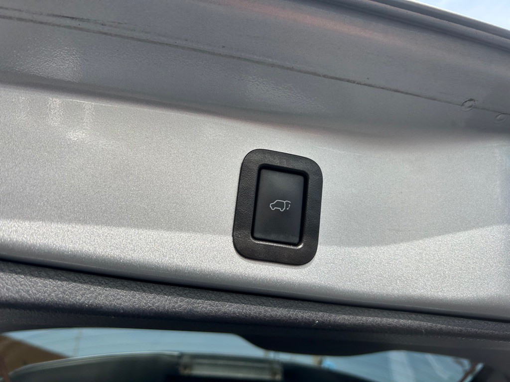 2019 Toyota Highlander Image 13