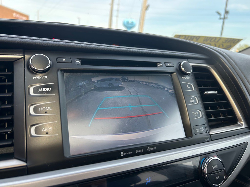 2019 Toyota Highlander Image 27