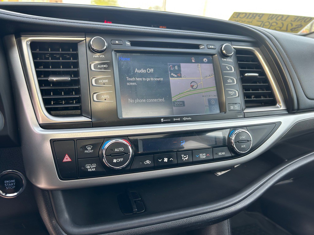 2019 Toyota Highlander Image 28