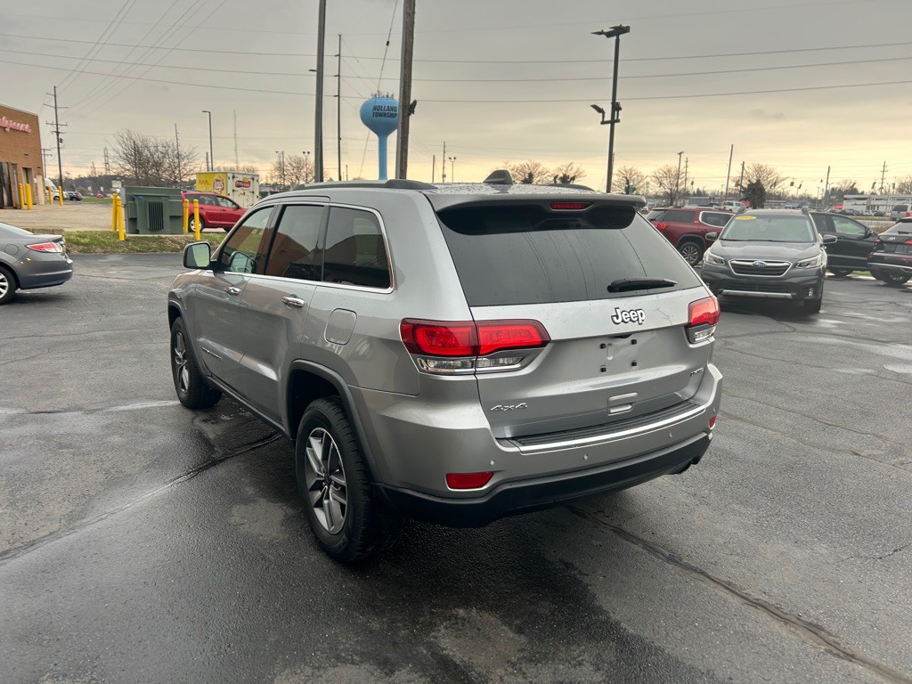 2020 Jeep Grand Cherokee Image 5