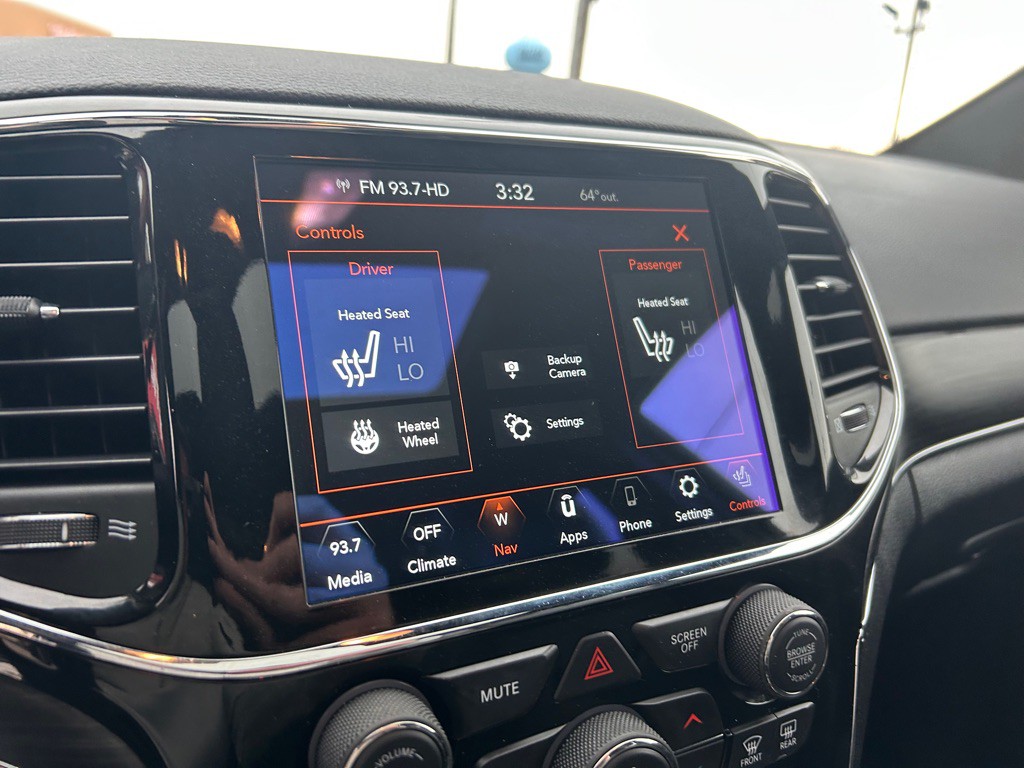2020 Jeep Grand Cherokee Image 24