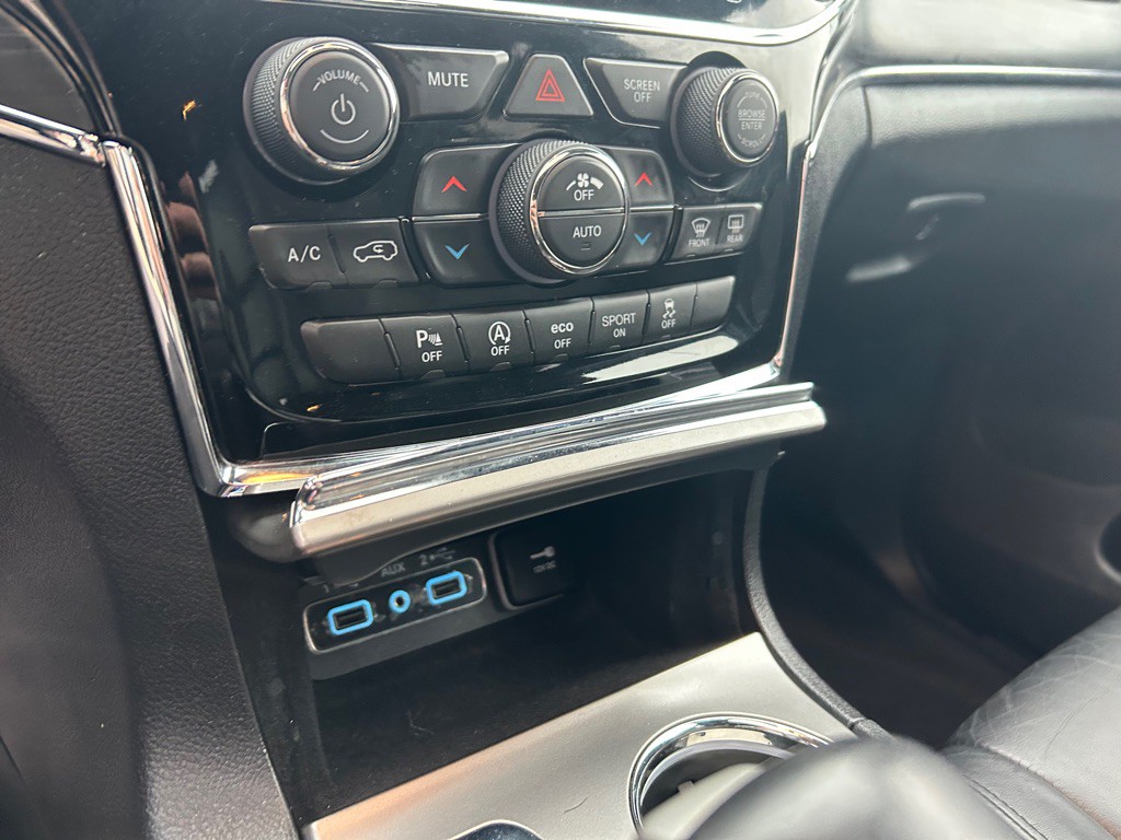 2020 Jeep Grand Cherokee Image 26