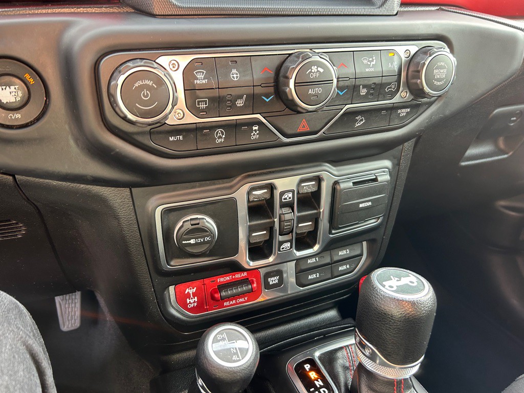 2018 Jeep Wrangler Unlimited Image 25