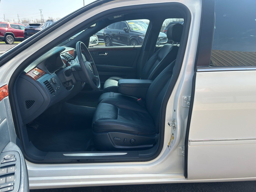 2006 Cadillac DTS Image 16