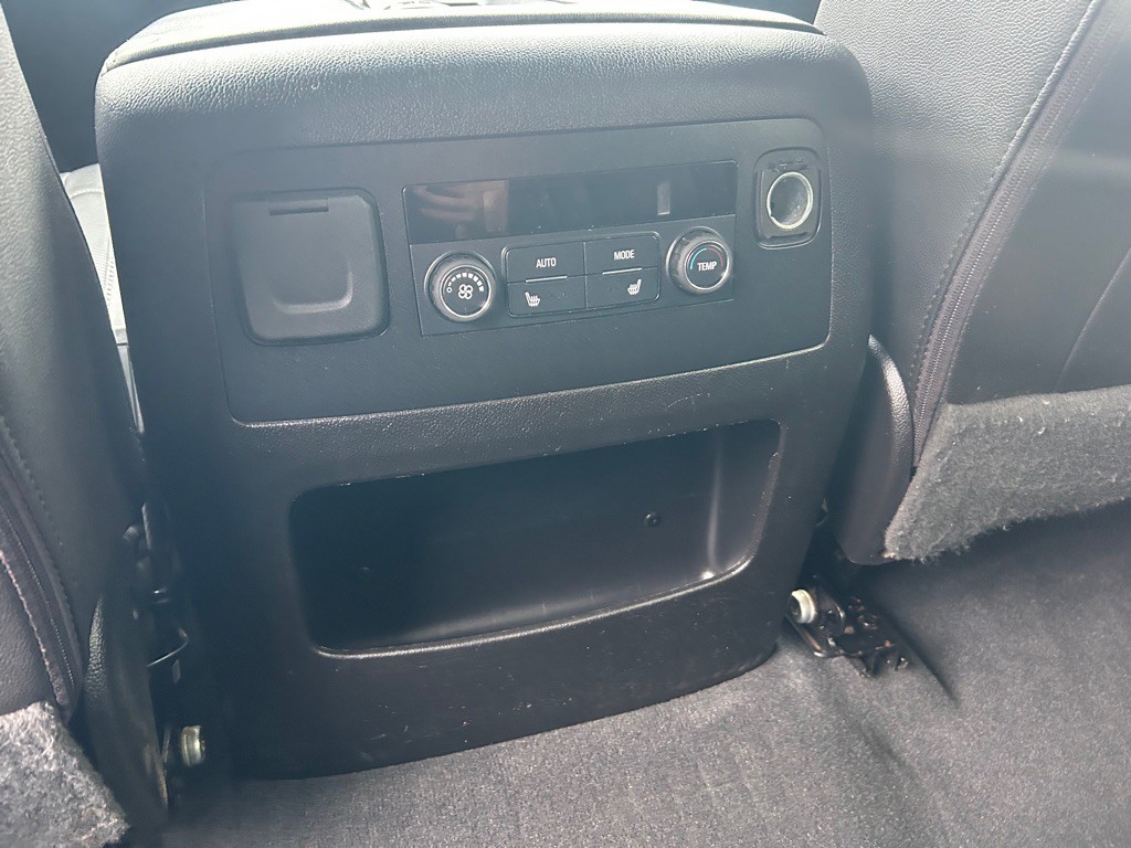 2019 GMC Yukon Image 14