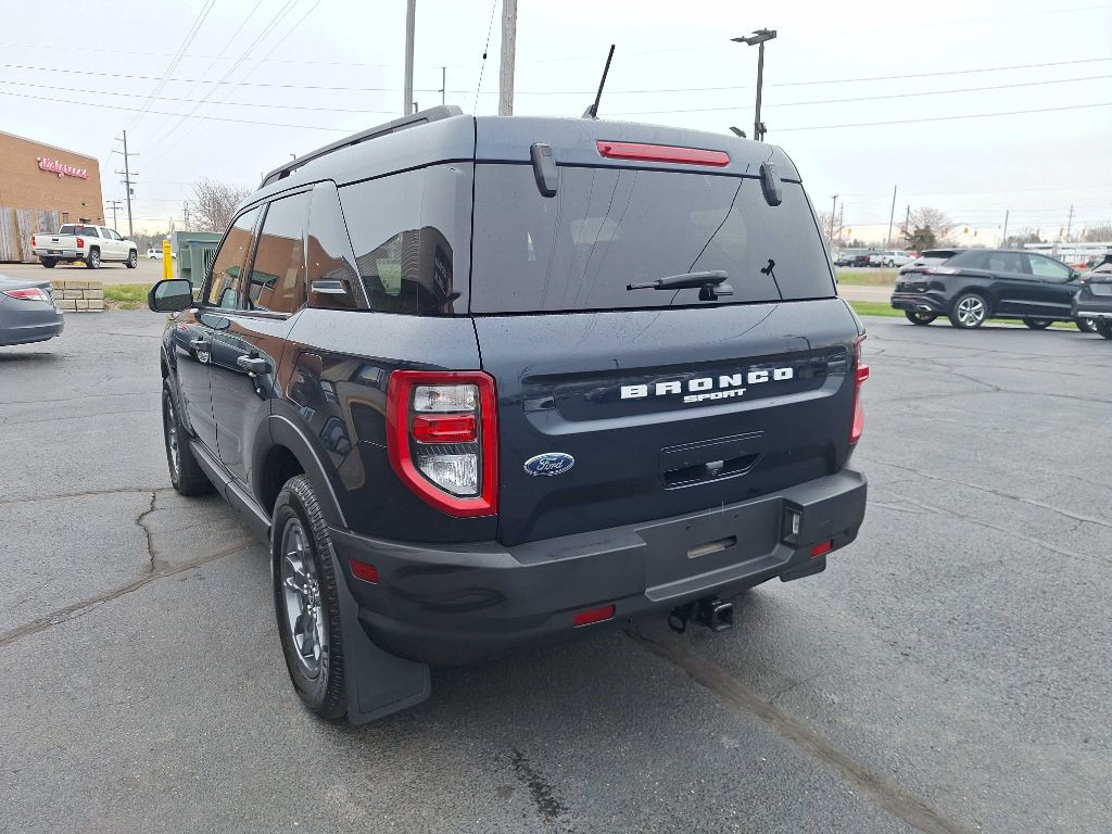 2021 Ford Bronco Image 3