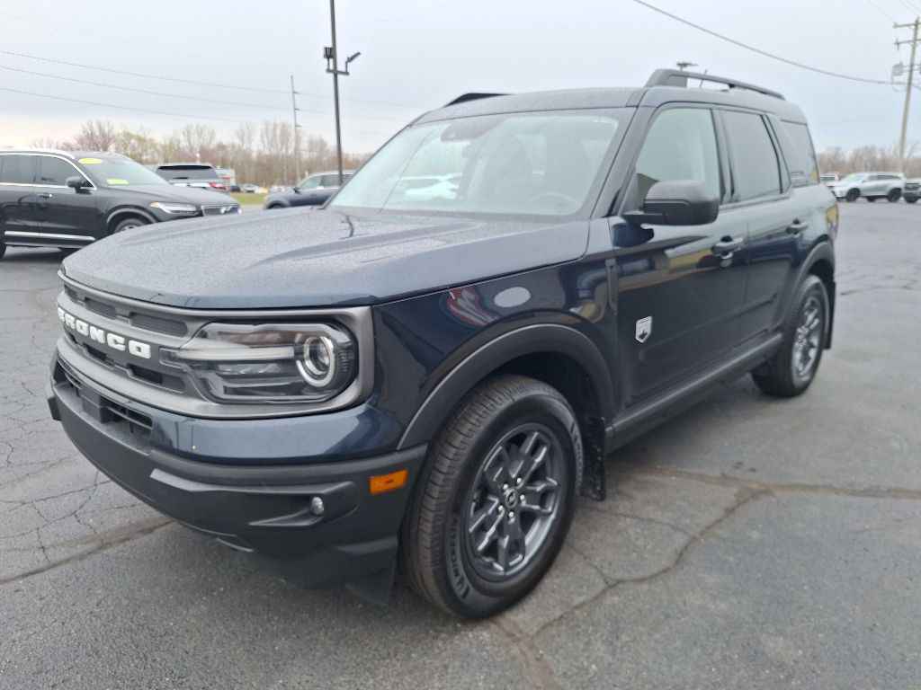 2021 Ford Bronco Image 4