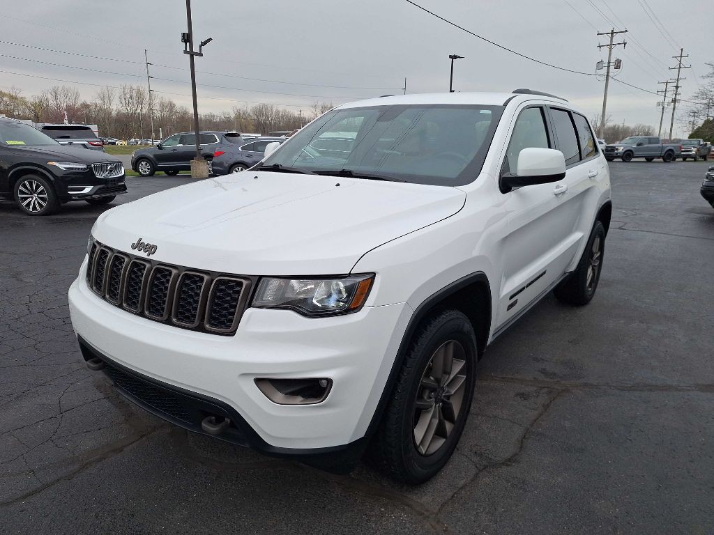 2016 Jeep Grand Cherokee Image 3