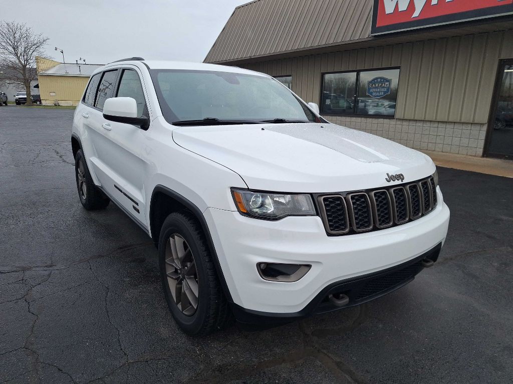 2016 Jeep Grand Cherokee Image 4