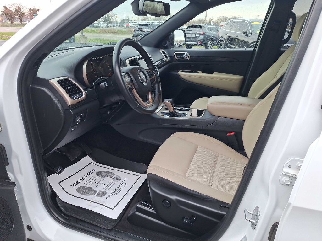 2016 Jeep Grand Cherokee Image 10