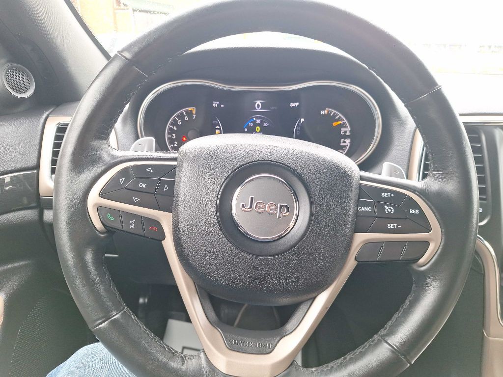 2016 Jeep Grand Cherokee Image 12