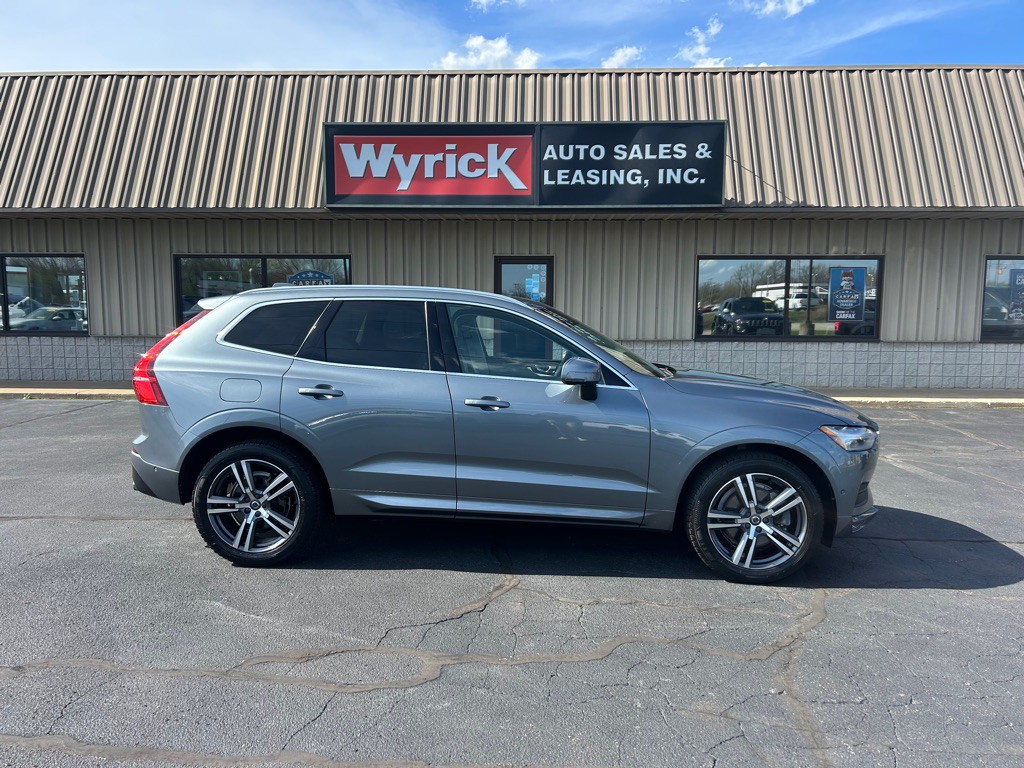 2018 Volvo XC60 Image 1