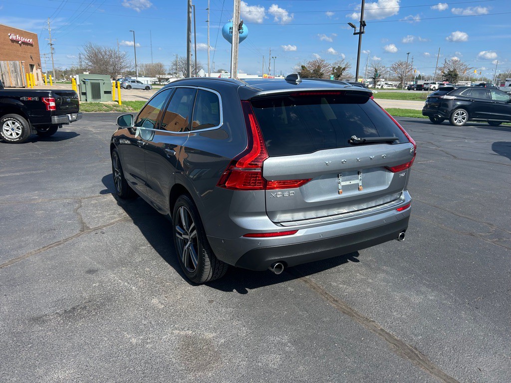 2018 Volvo XC60 Image 5