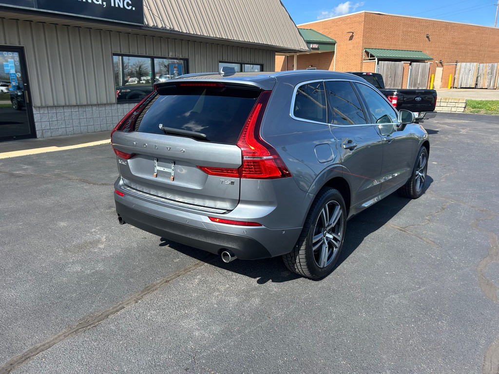2018 Volvo XC60 Image 6