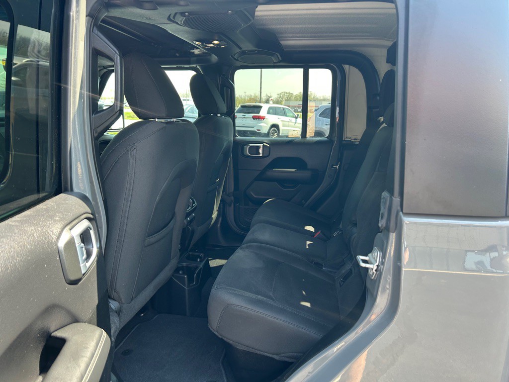 2020 Jeep Gladiator Image 11