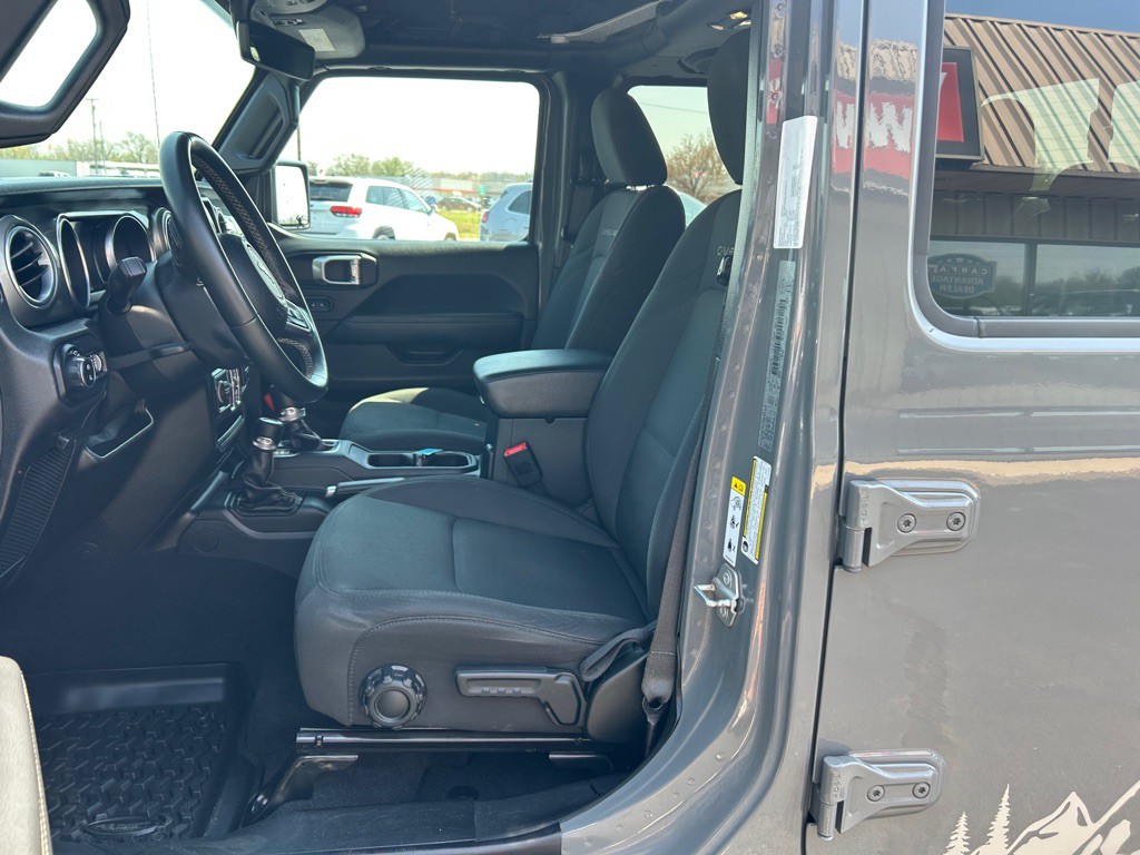 2020 Jeep Gladiator Image 14