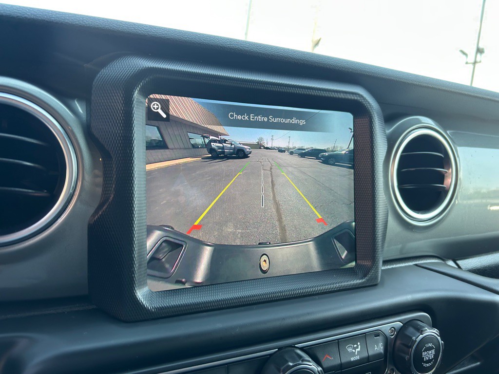 2020 Jeep Gladiator Image 22