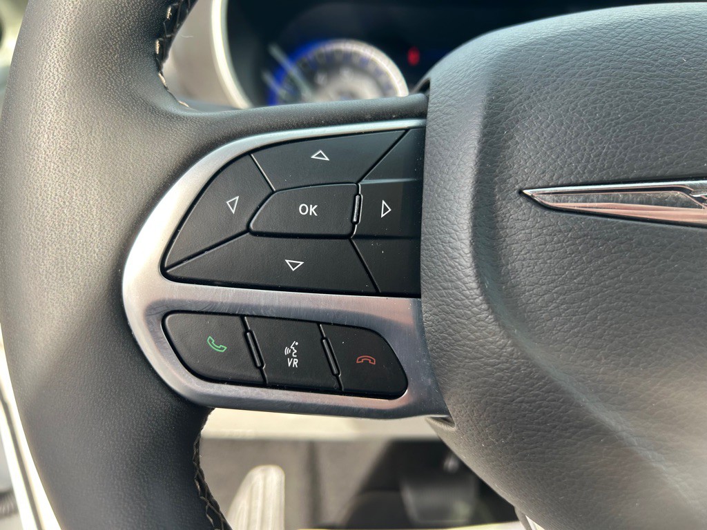 2022 Chrysler Pacifica Image 21