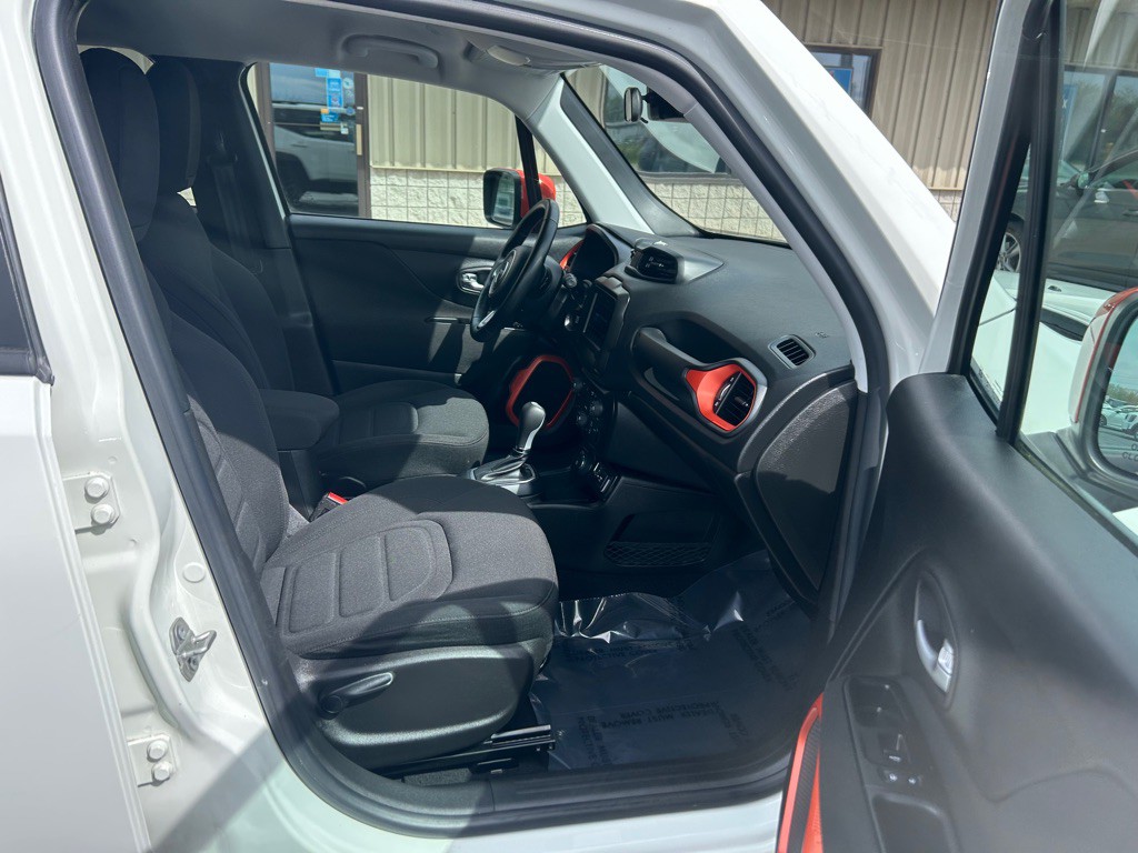 2020 Jeep Renegade Image 7