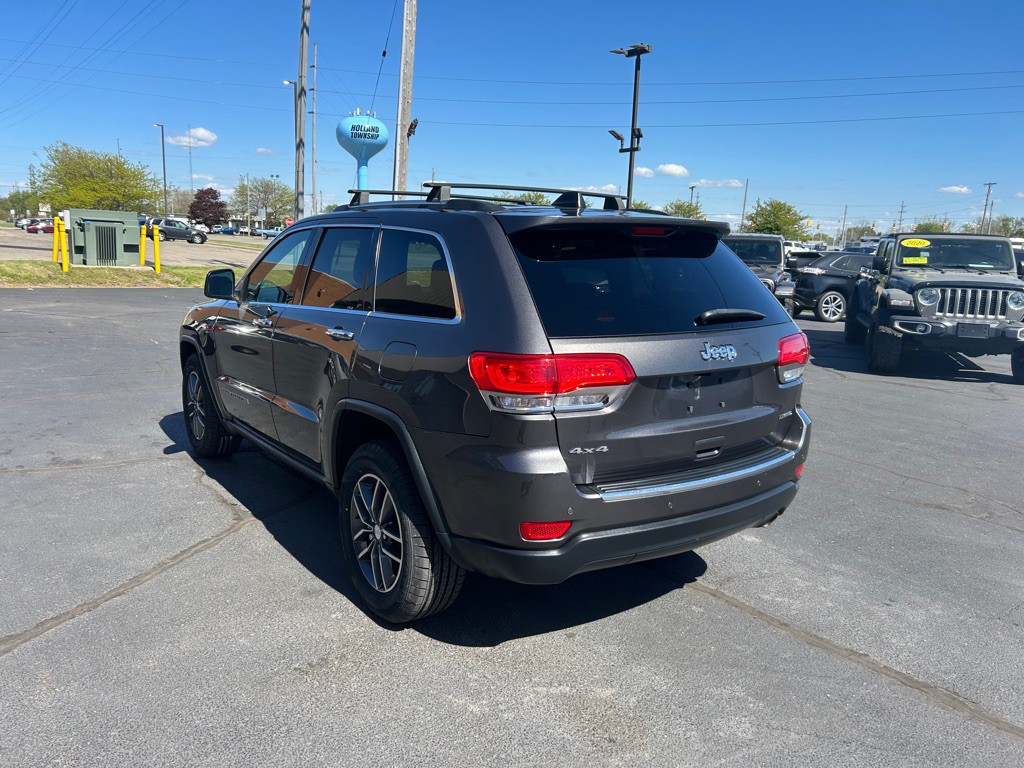 2017 Jeep Grand Cherokee Image 5