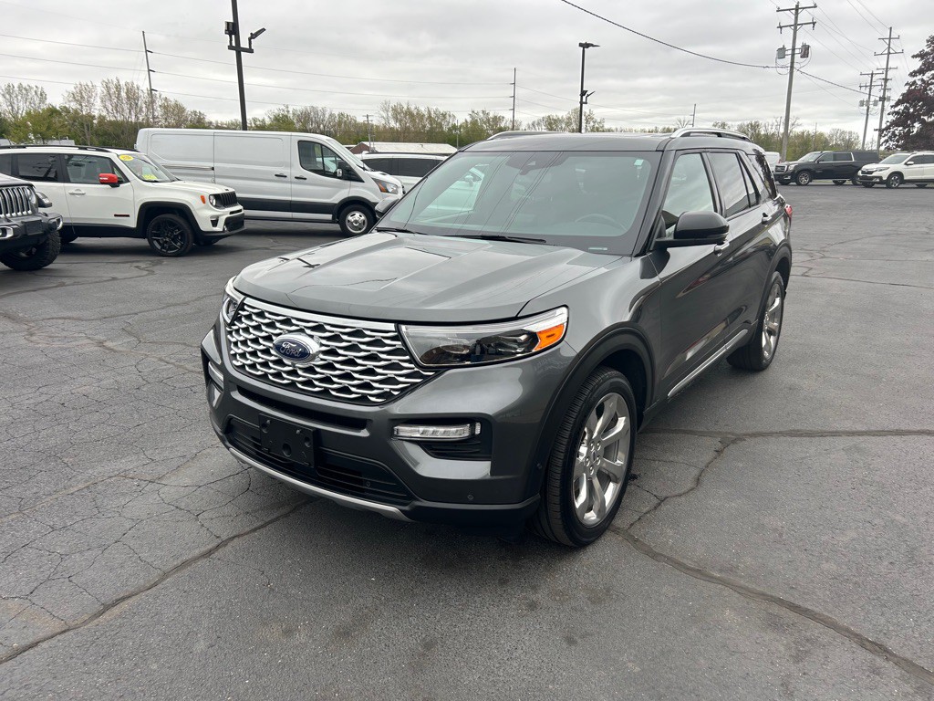 2020 Ford Explorer Image 3