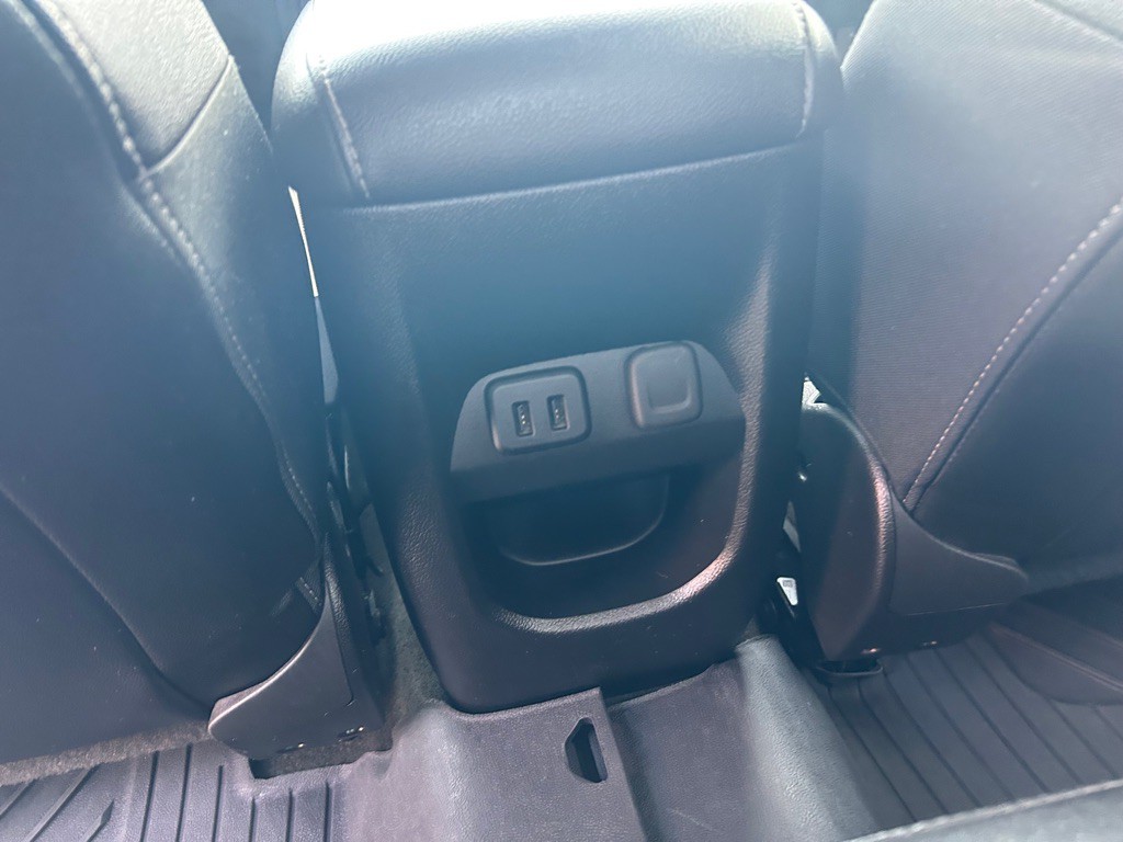 2017 Chevrolet Colorado Image 12