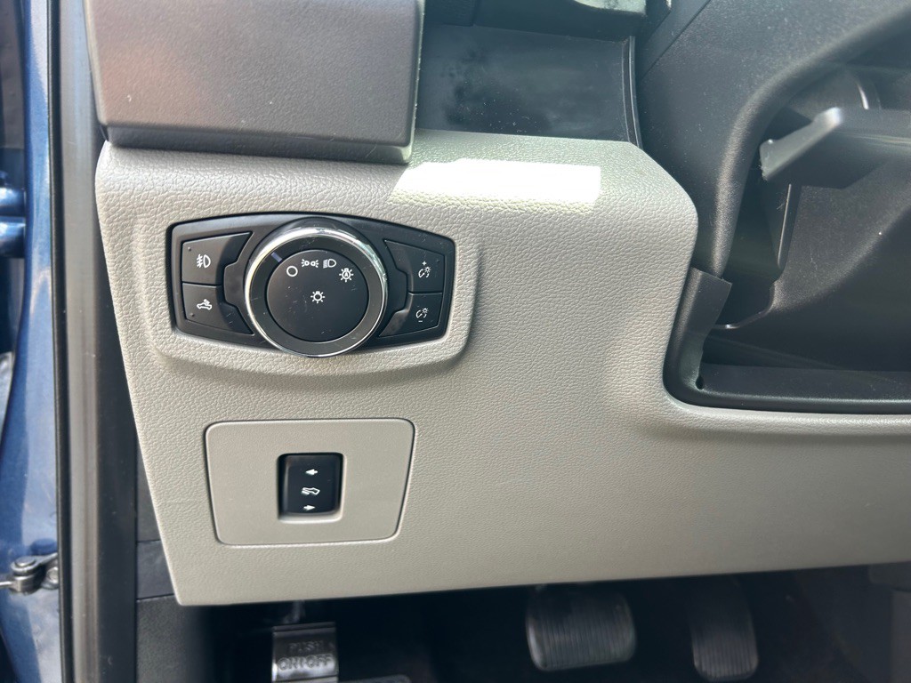 2016 Ford F-150 Image 20