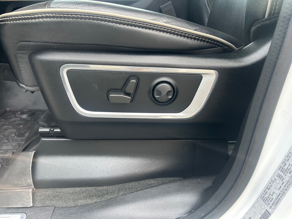 2022 RAM 1500 Image 16