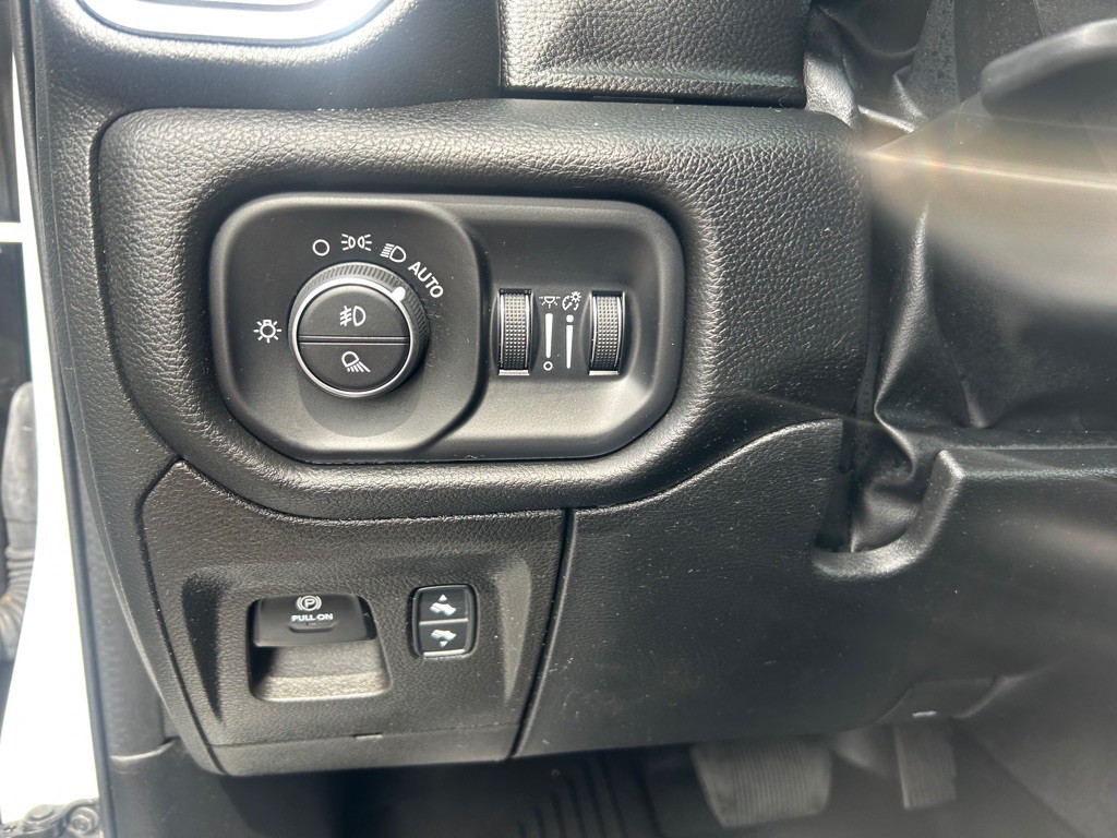 2022 RAM 1500 Image 22