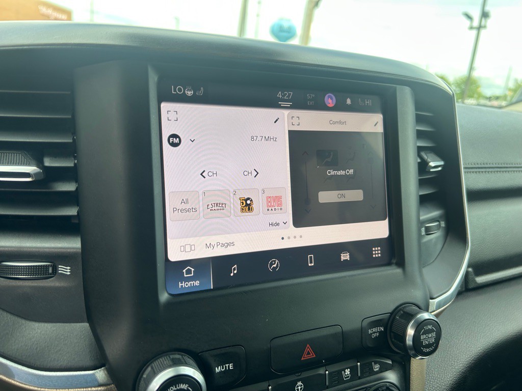 2022 RAM 1500 Image 24