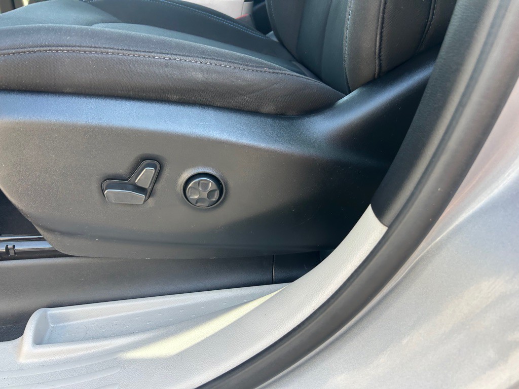 2021 Chrysler Pacifica Image 17