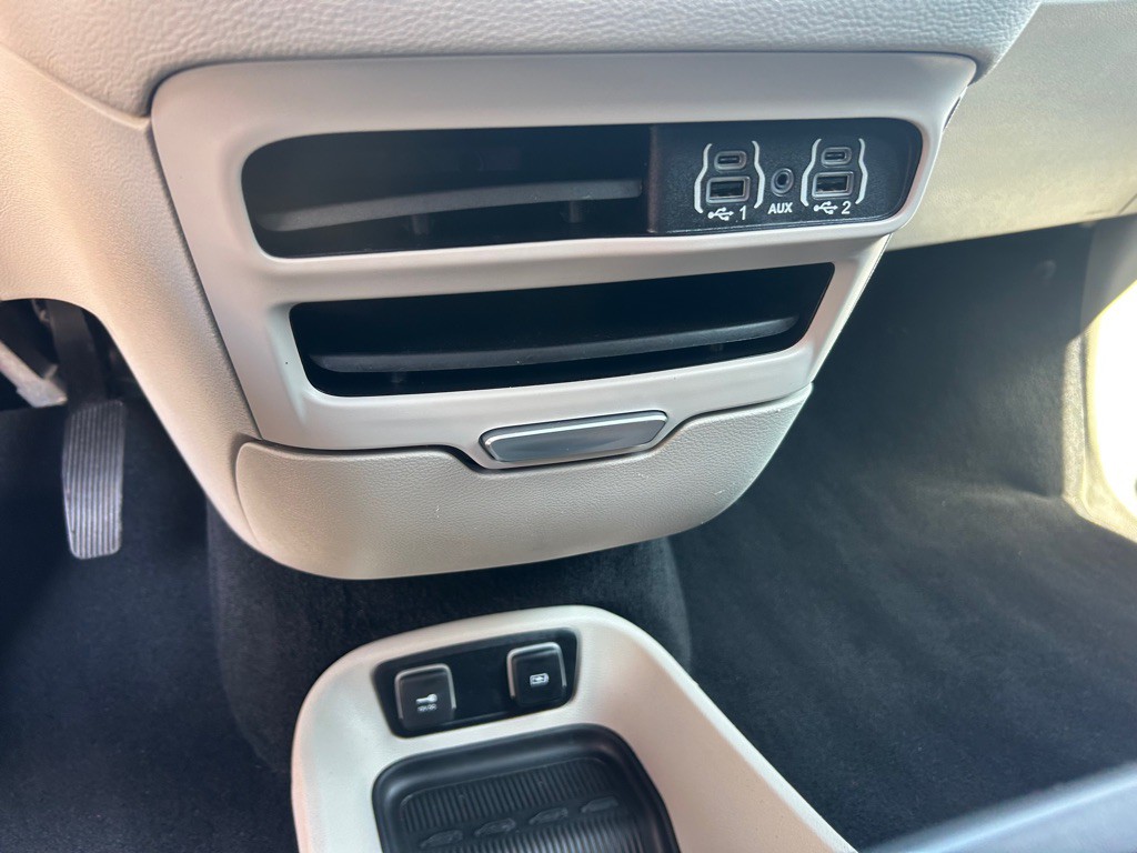 2021 Chrysler Pacifica Image 27