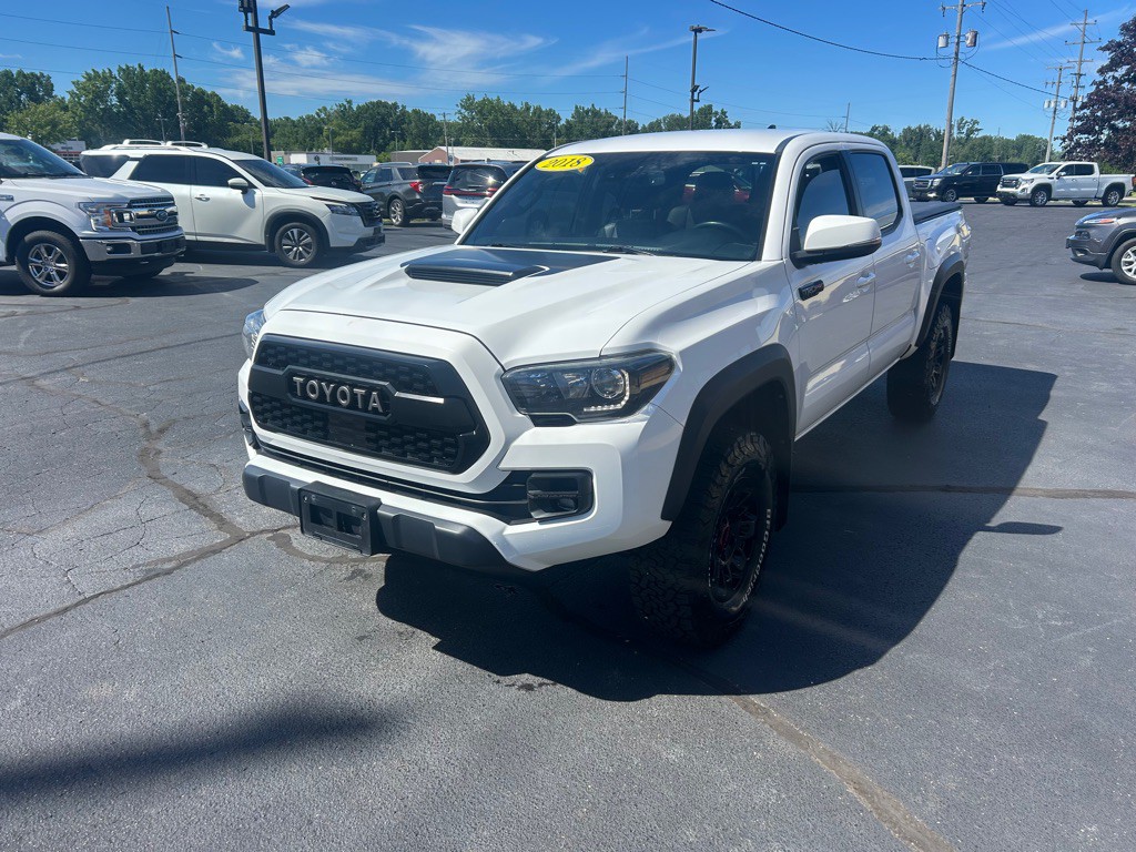 2018 Toyota Tacoma Image 3