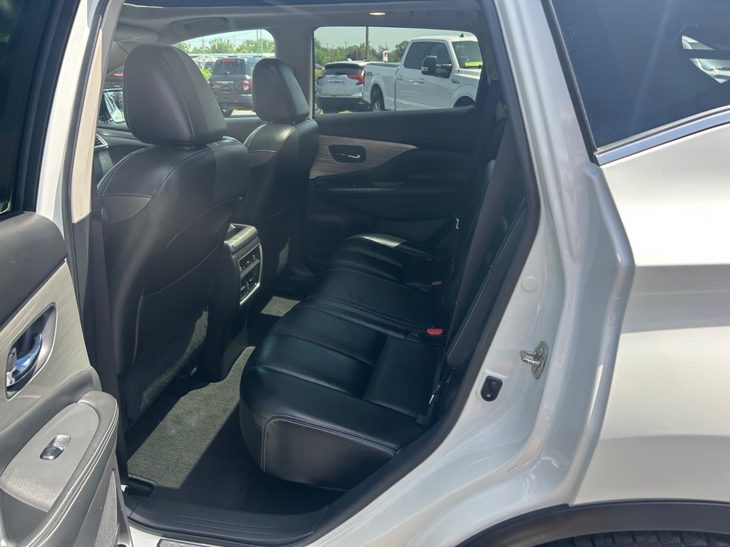 2016 Nissan Murano Image 11