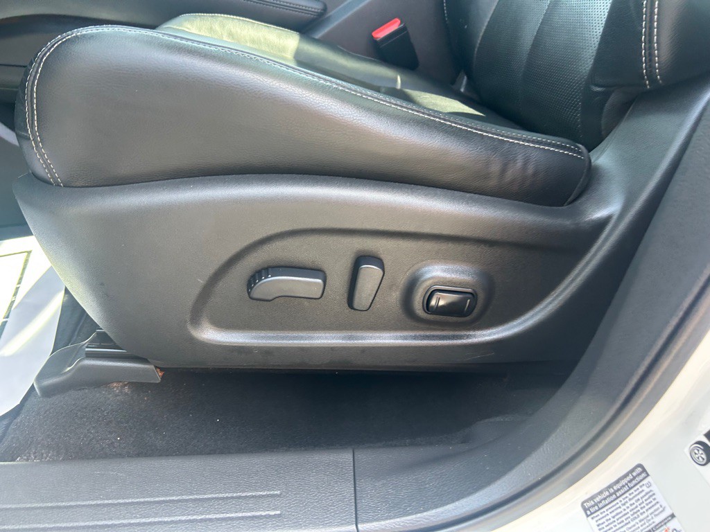 2016 Nissan Murano Image 16