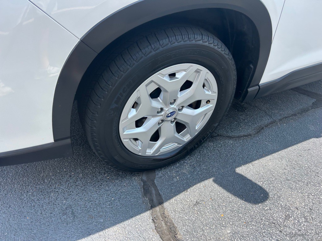 2019 Subaru Forester Image 4