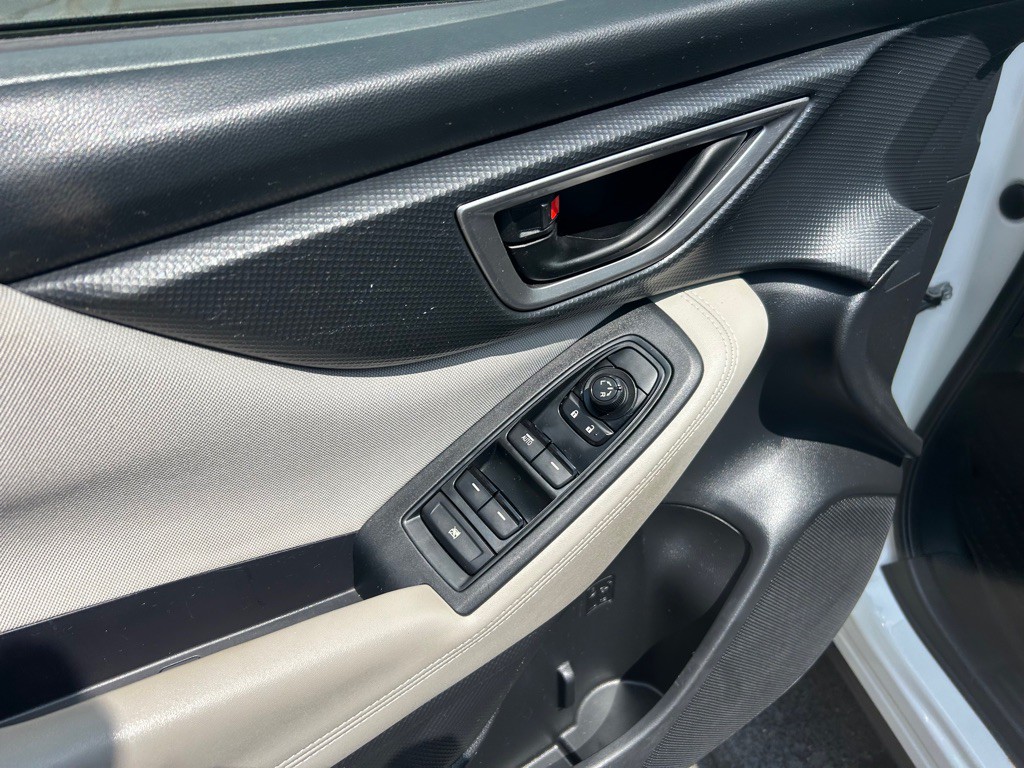 2019 Subaru Forester Image 12