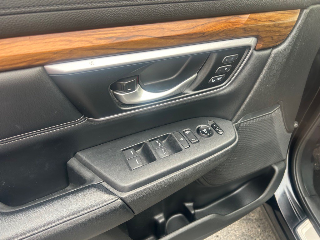 2017 Honda CR-V Image 18