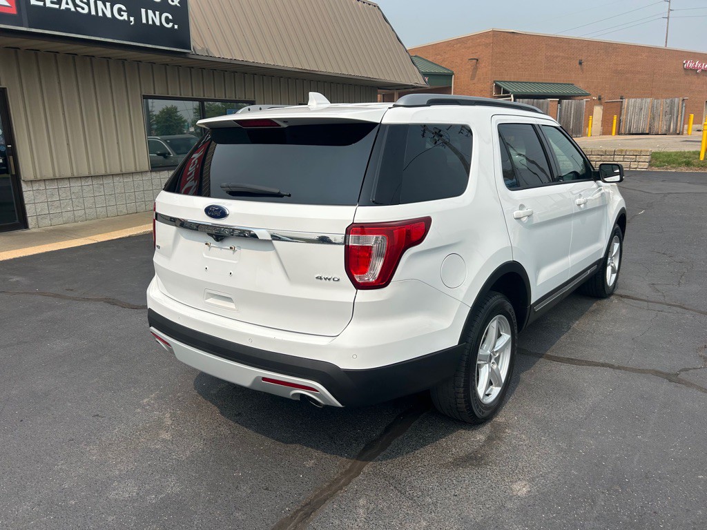 2016 Ford Explorer Image 6
