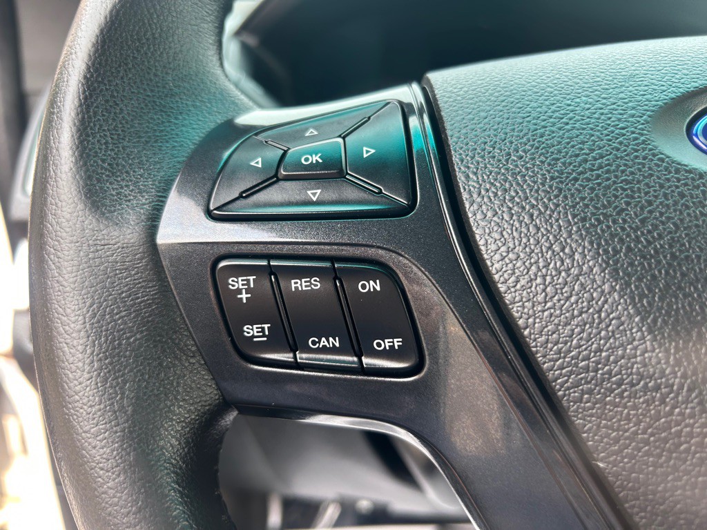 2016 Ford Explorer Image 18