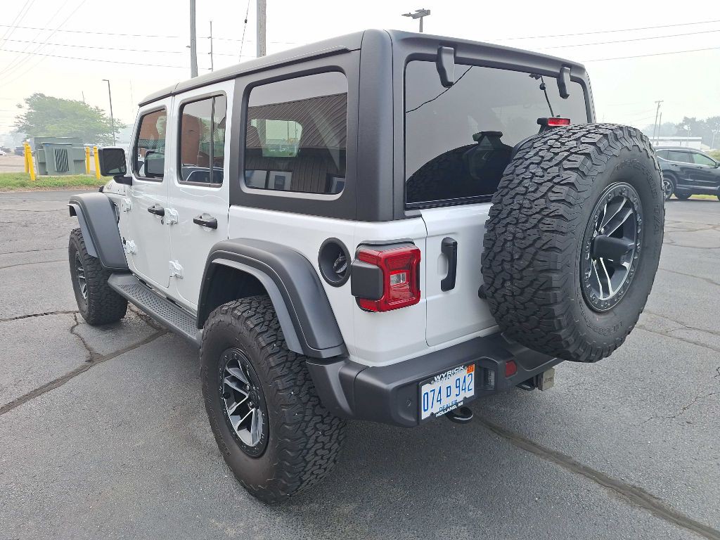 2024 Jeep Wrangler Image 2