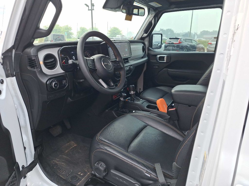 2024 Jeep Wrangler Image 8
