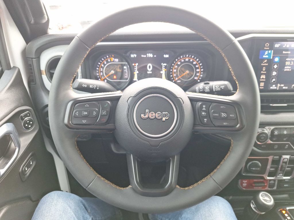 2024 Jeep Wrangler Image 13