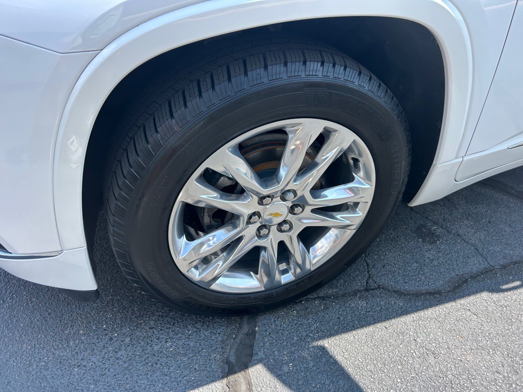 2018 Chevrolet Traverse Image 4