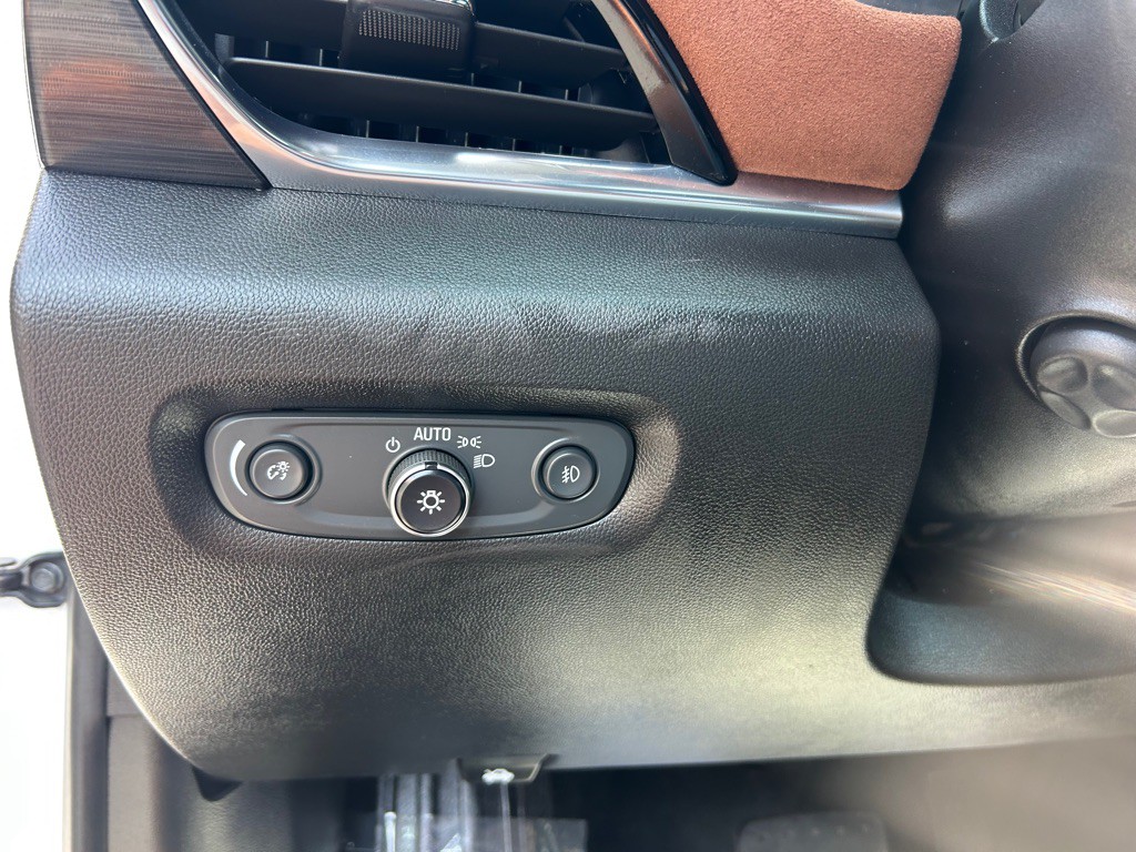 2018 Chevrolet Traverse Image 24