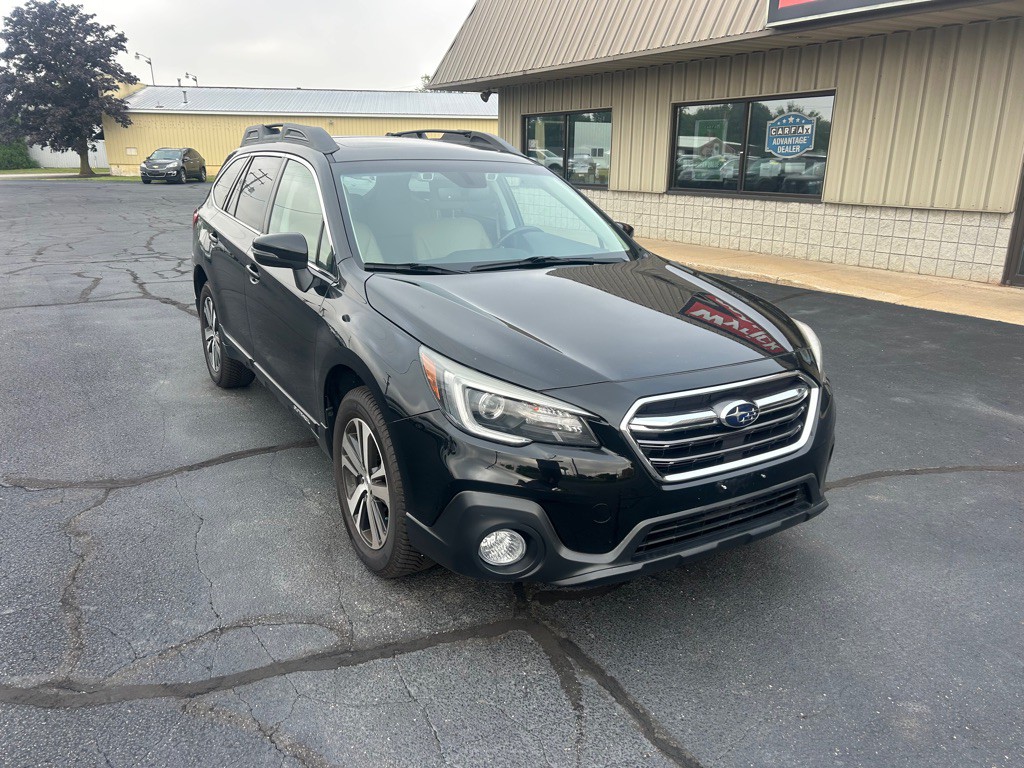2019 Subaru Outback Image 2