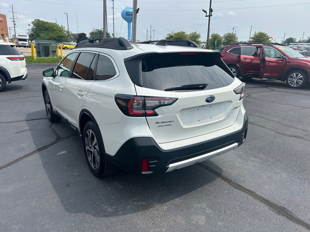 2020 Subaru Outback Image 5