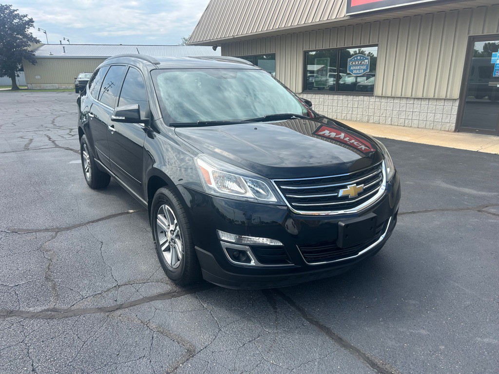 2015 Chevrolet Traverse Image 2