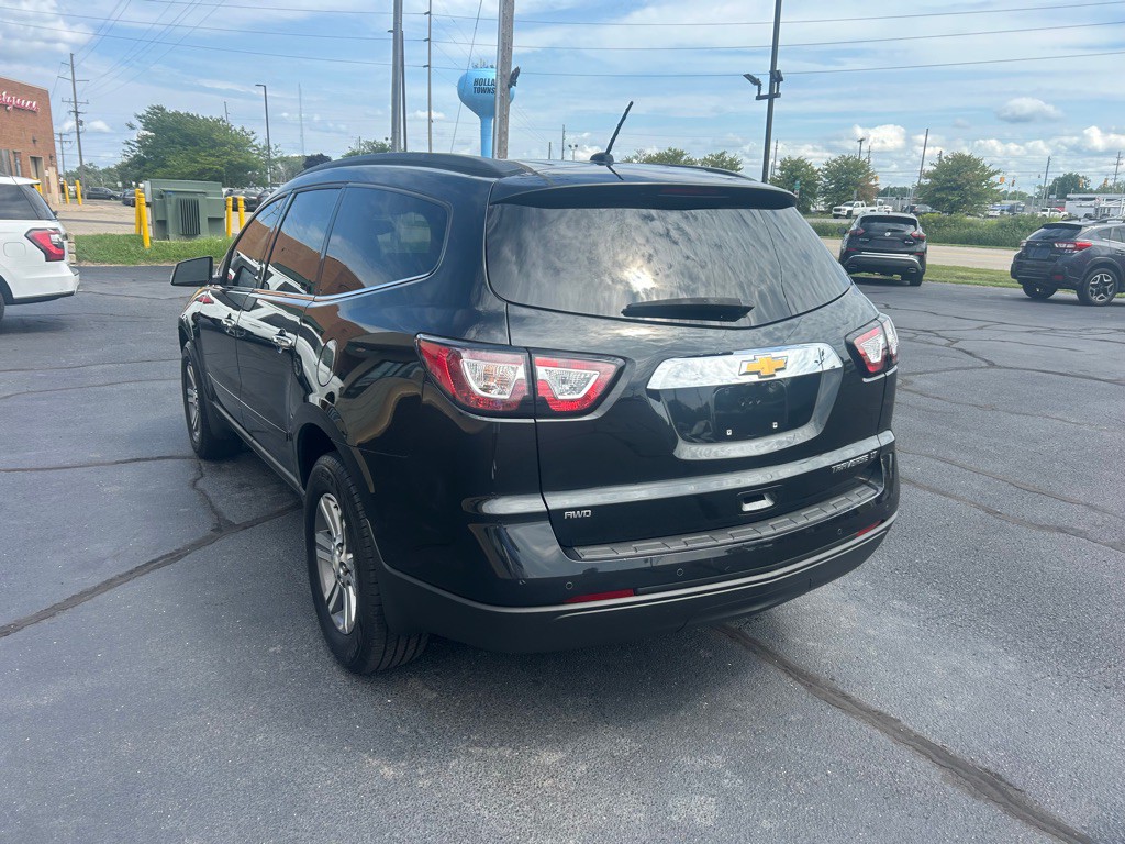2015 Chevrolet Traverse Image 5