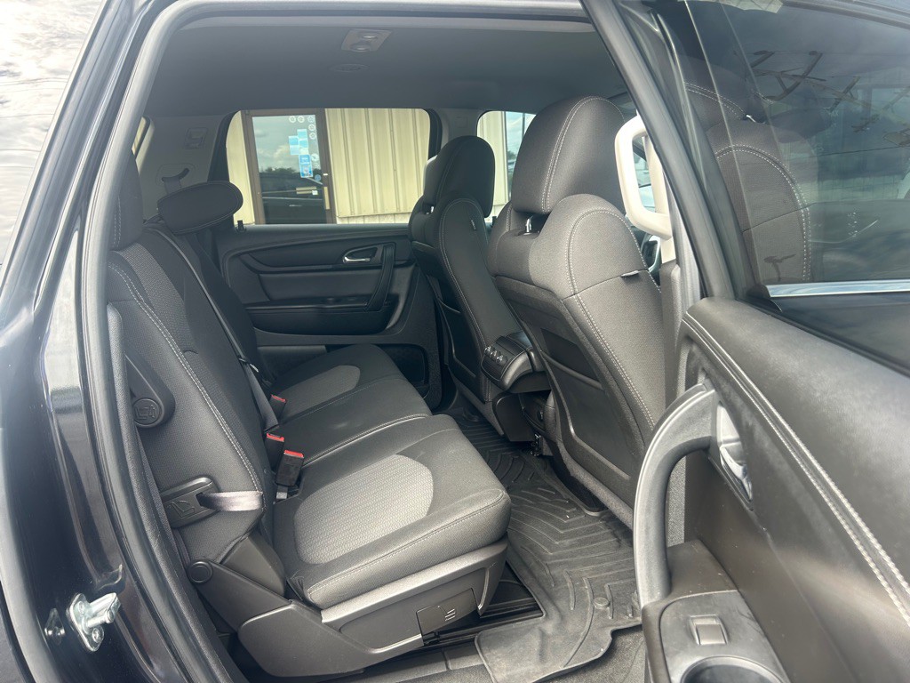 2015 Chevrolet Traverse Image 8